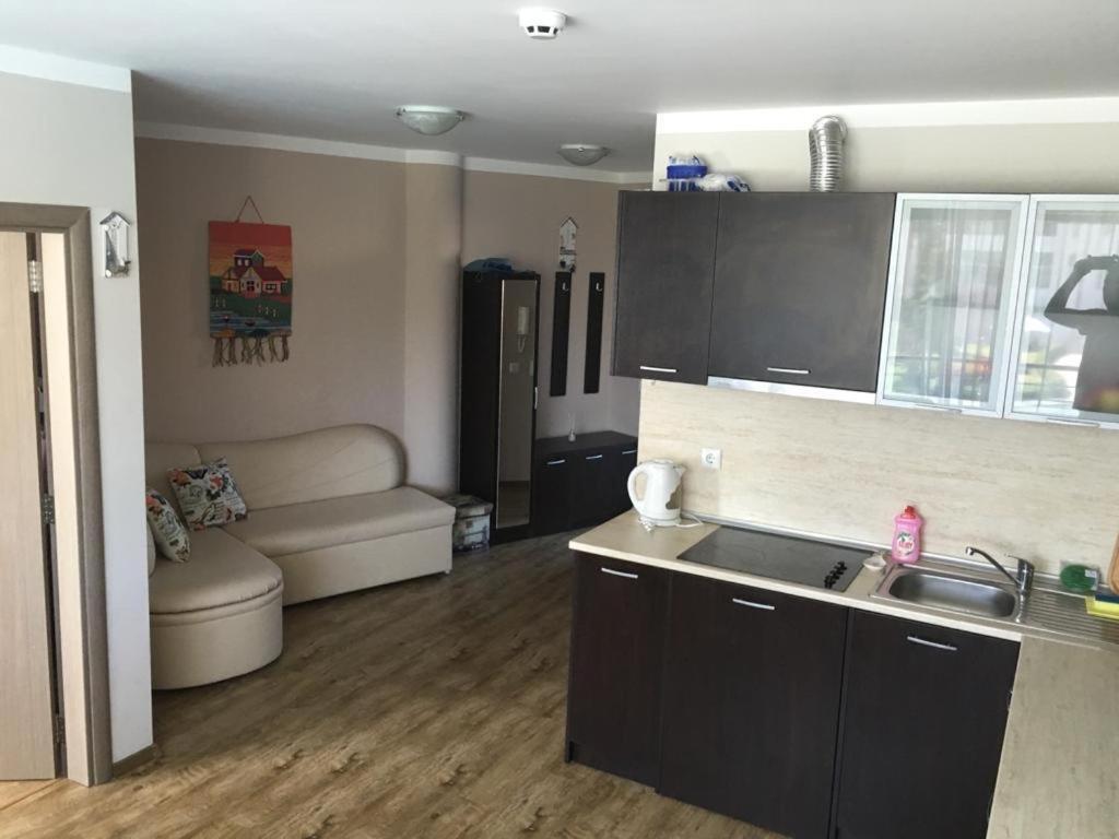 Apartment Sunny Beach Plaza 100 M Sea Екстериор снимка