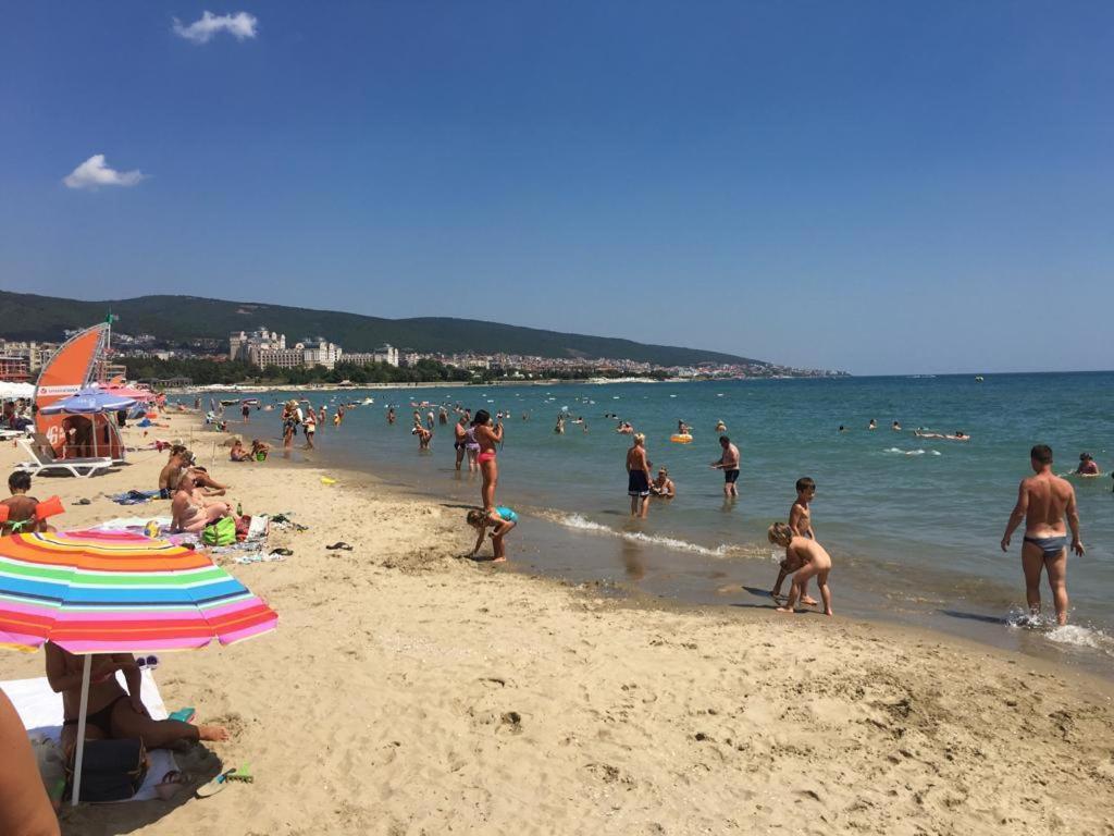 Apartment Sunny Beach Plaza 100 M Sea Екстериор снимка
