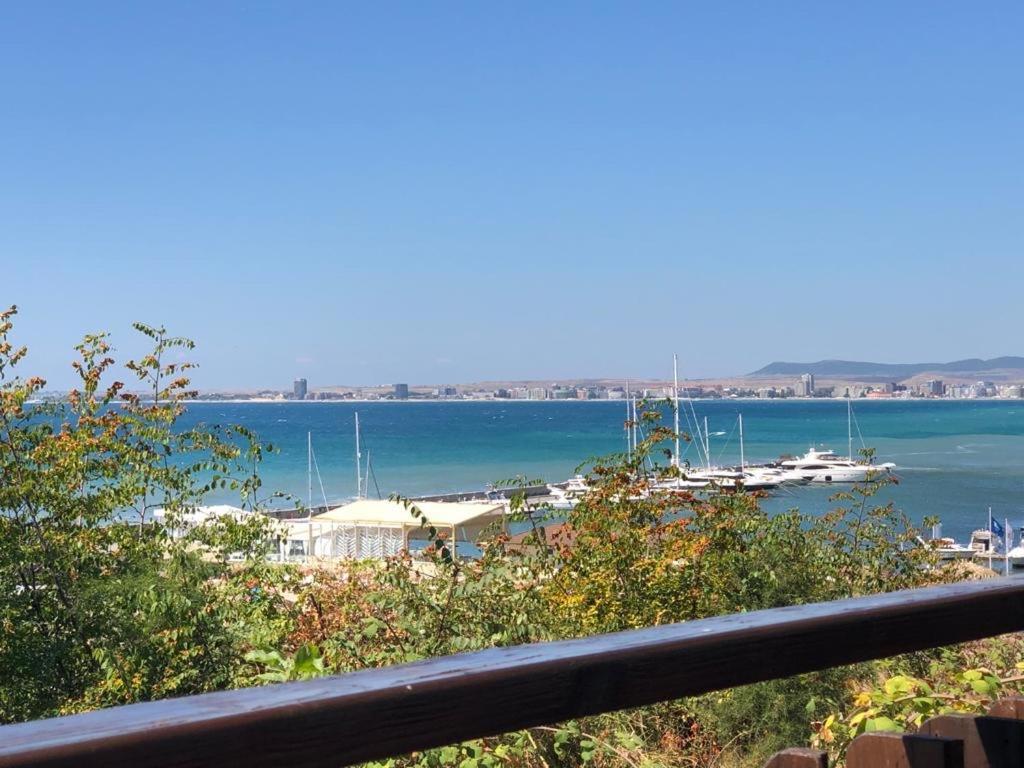 Apartment Sunny Beach Plaza 100 M Sea Екстериор снимка