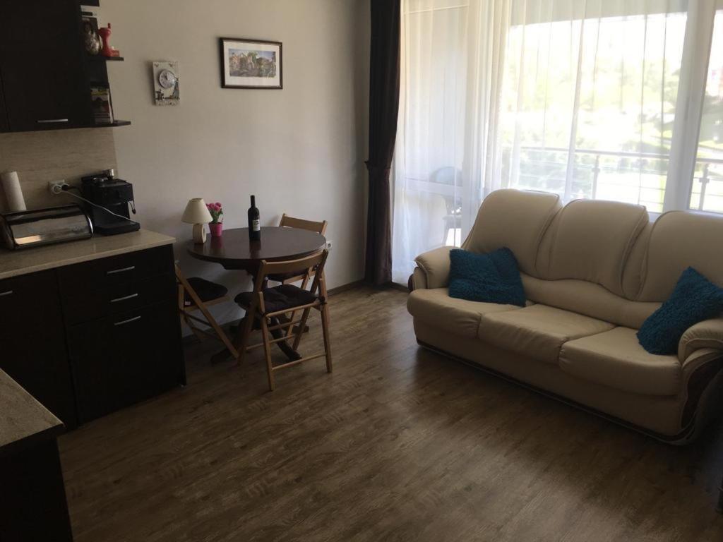 Apartment Sunny Beach Plaza 100 M Sea Екстериор снимка